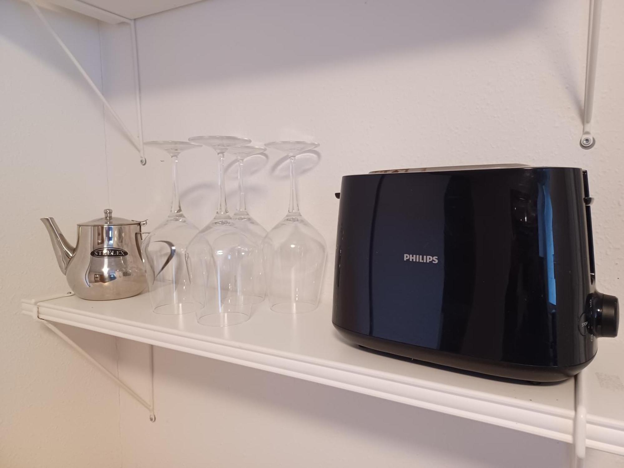 Kleine Galerie Fuer 3 Mit Kueche Kamin Netflix Parken Und Hofladen Apartment