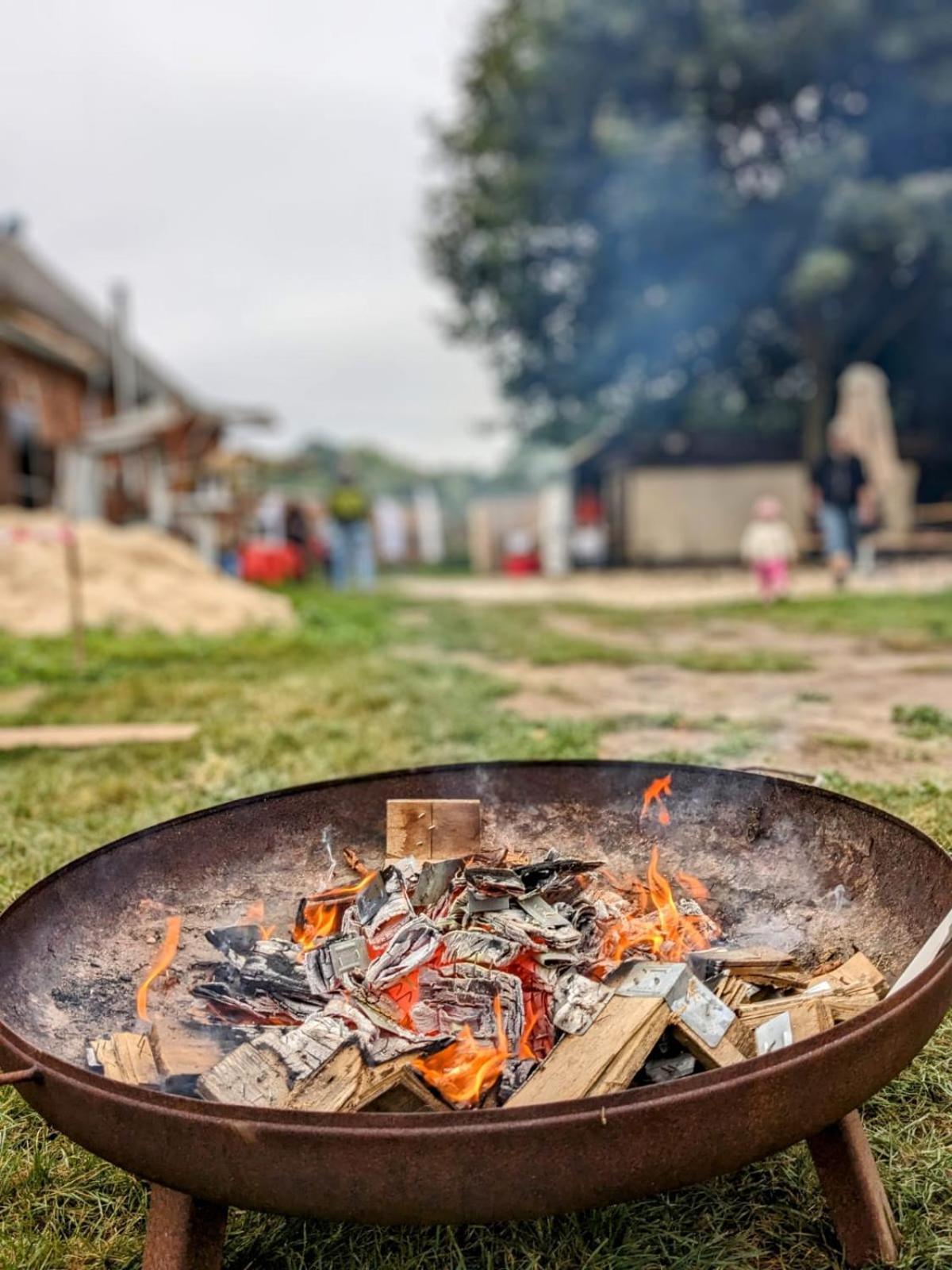 Kleine Galerie Fuer 3 Mit Kueche Kamin Netflix Parken Und Hofladen *